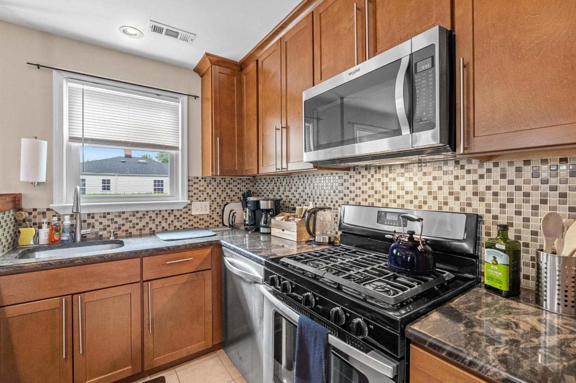 Villa 2 Bed Townhouse: Minutes From Dca-National Airport Alexandria Exterior foto